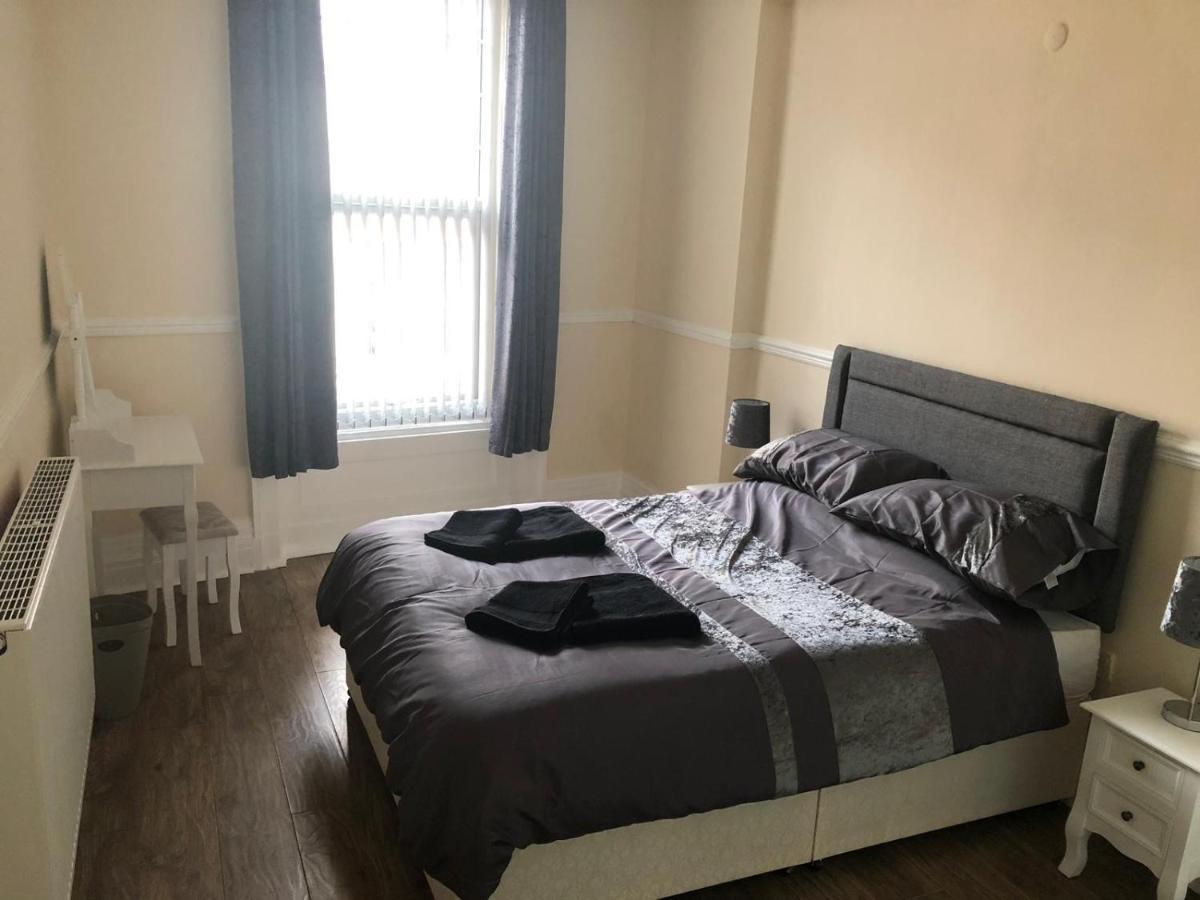 Sandy Pad'S Apartments Rhyl Zewnętrze zdjęcie